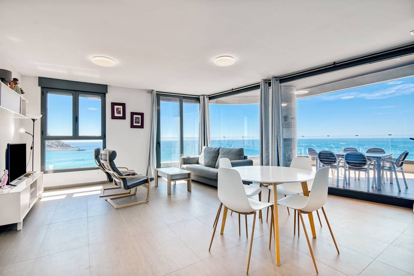 Foto 7 von 28: Ferienwohnung "Infinium 12b" mit Gemeinschaftspool und WLAN