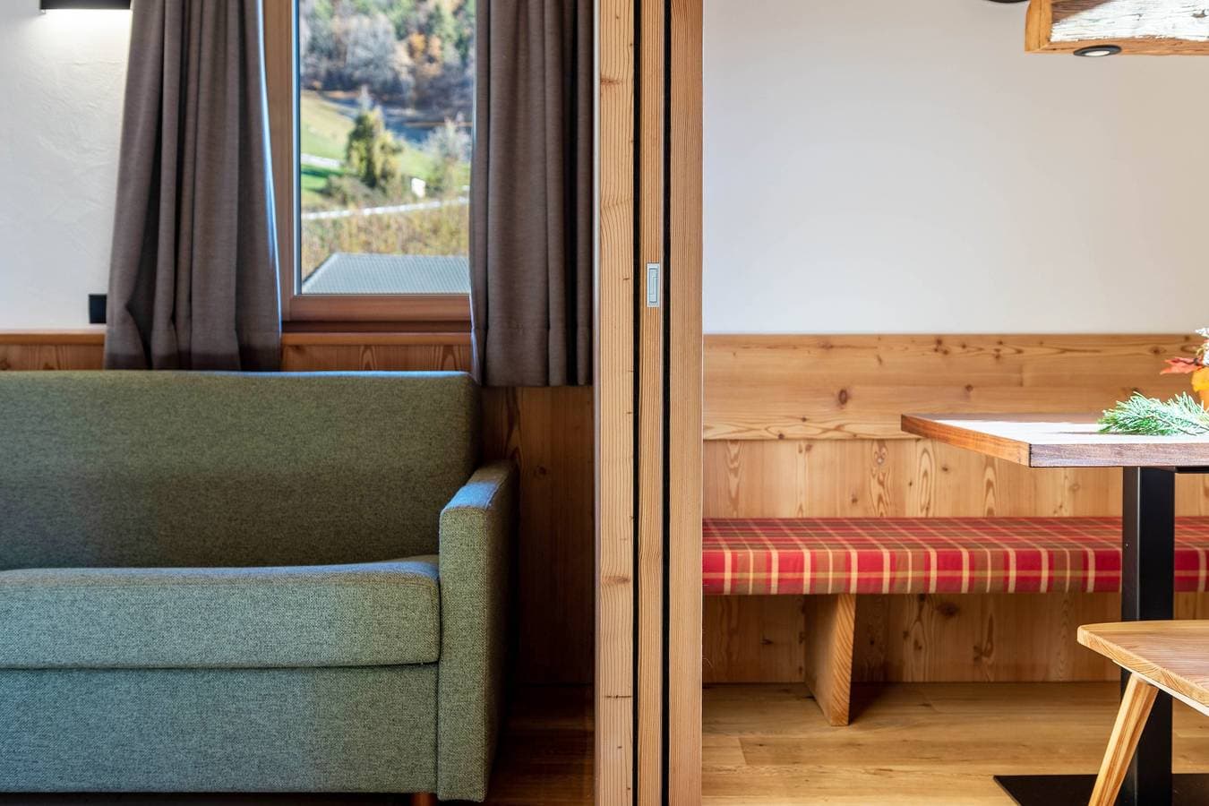 Foto 3 von 31: Ferienwohnung "Guntschöllerhof Völseggspitze" mit Bergblick, WLAN, Balkon und Garten