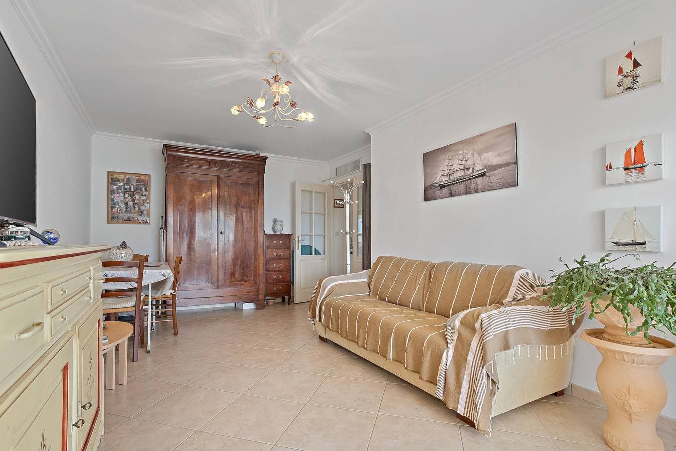 Foto 5 von 26: Appartement „Petit Paradis“ mit Gemeinschaftspool, WLAN und Klimaanlage