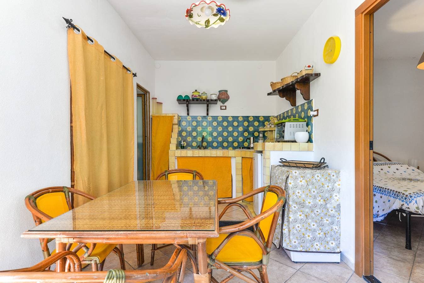 Foto 13 von 24: Ferienwohnung „Casa Vacanze Iosè“ mit Meerblick