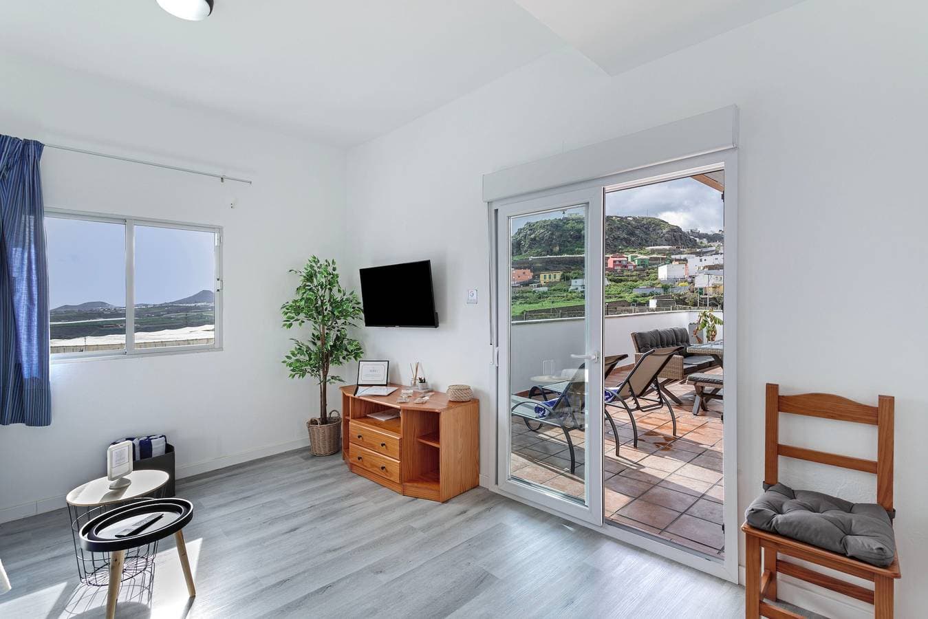 Foto 4 von 38: Ferienhaus 'Los Adejo' mit beheiztem Gemeinschaftspool, Terrasse und WLAN