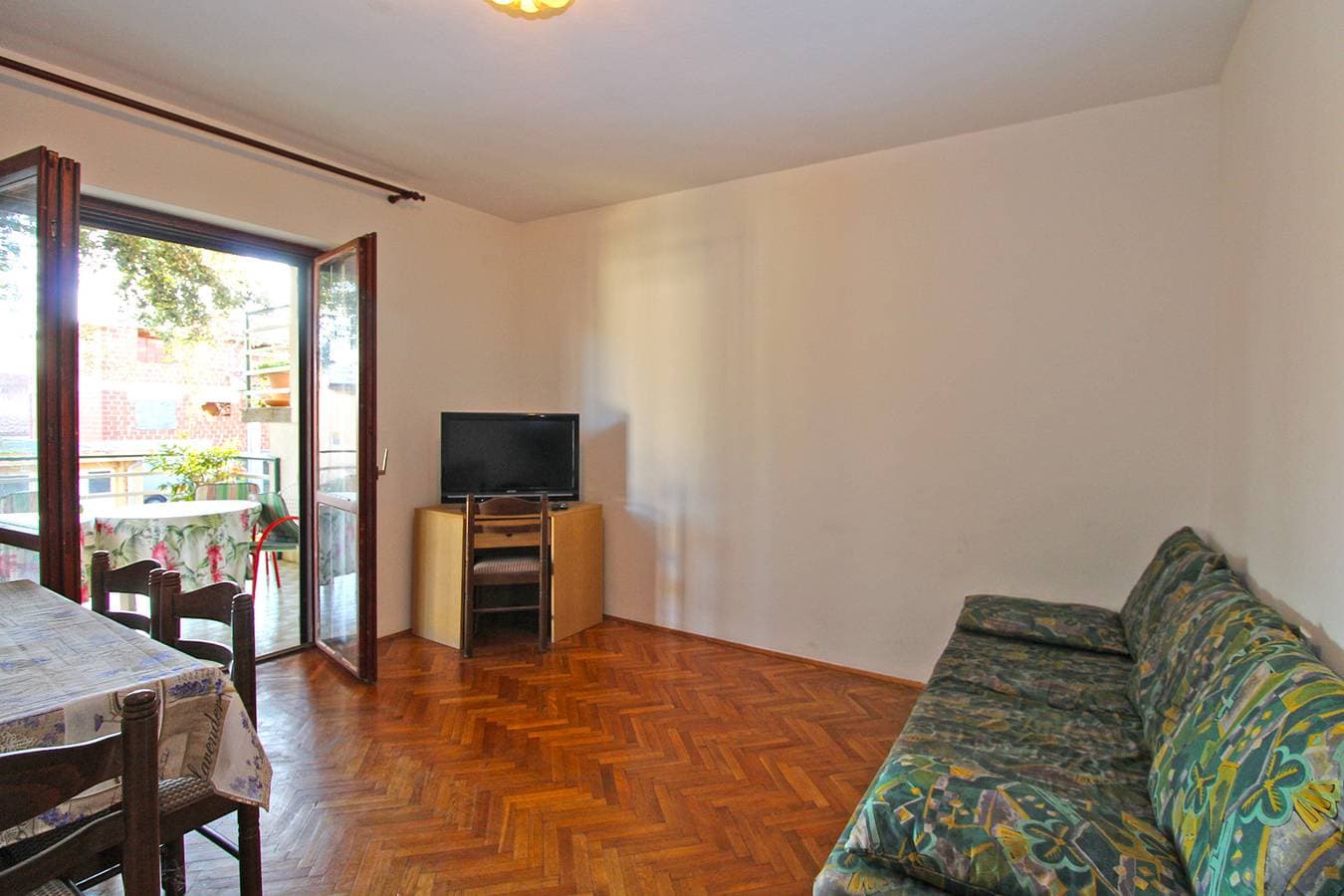 Foto 12 von 26: Ferienwohnung für 4 Personen mit Terrasse