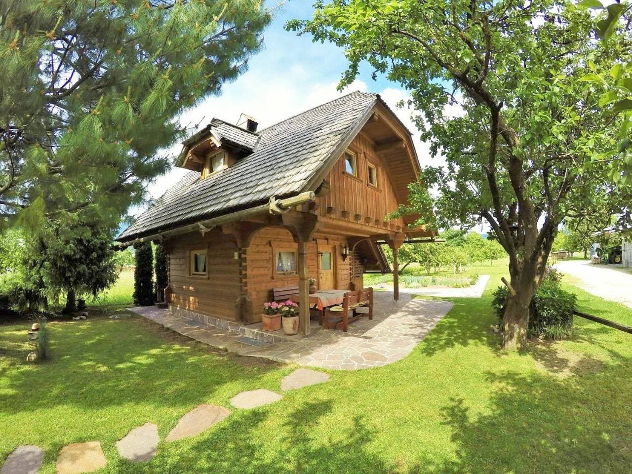 Lodge Bled 1