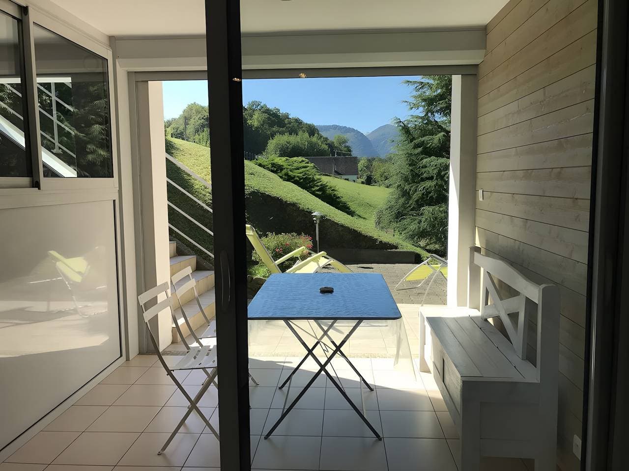 Foto 7 von 28: Ferienwohnung 'Le Labrit 3 étoiles' mit Bergblick und WLAN