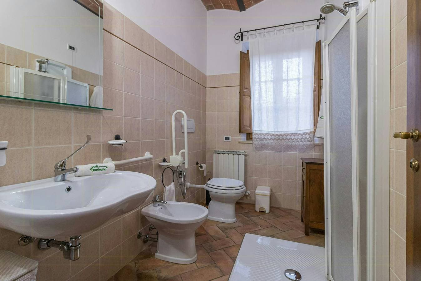 Foto 10 von 34: Wohnung im Erdgeschoss am Trasimenischen See