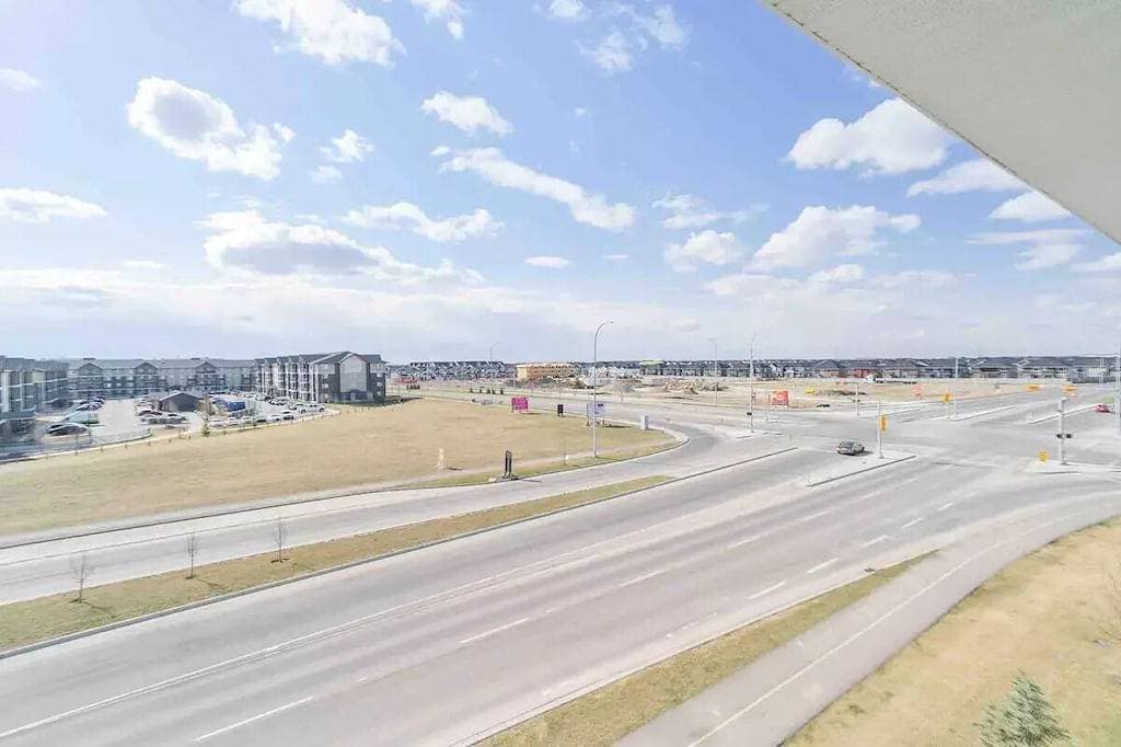 Foto 12 von 50: Luxuswohnung im obersten Stockwerk💎Kostenlose Parkplätze💎Ps4💎10 Minuten zum Flughafen
