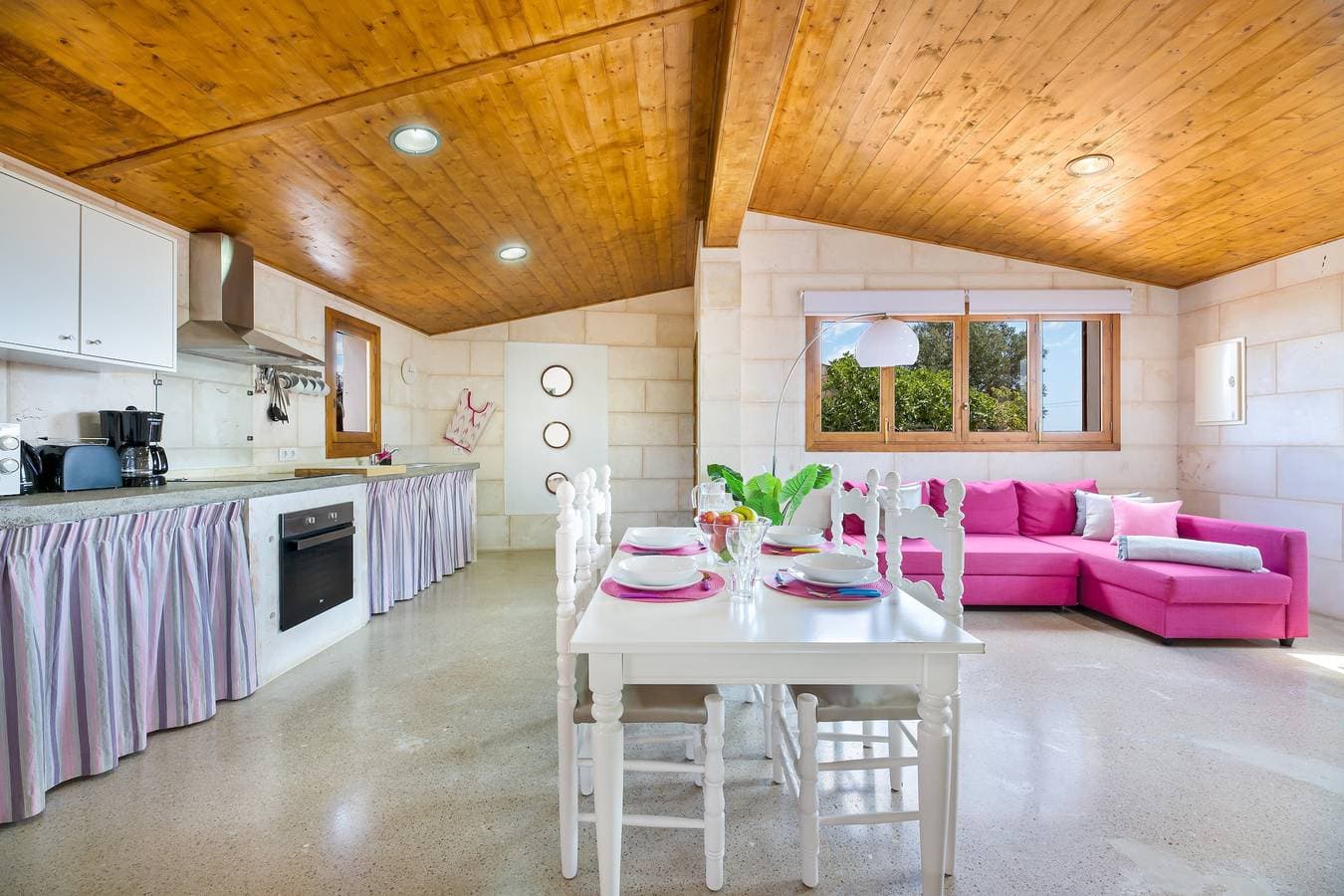 Foto 7 von 22: Ferienhaus "Biniaco" mit privatem Pool, 2 privaten Terrassen und WLAN