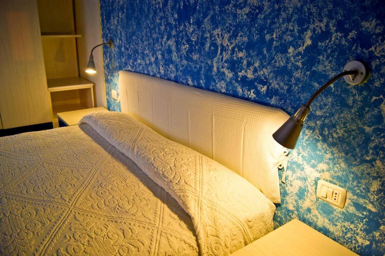Foto 9 von 20: Double Room with Balcony and Sea View