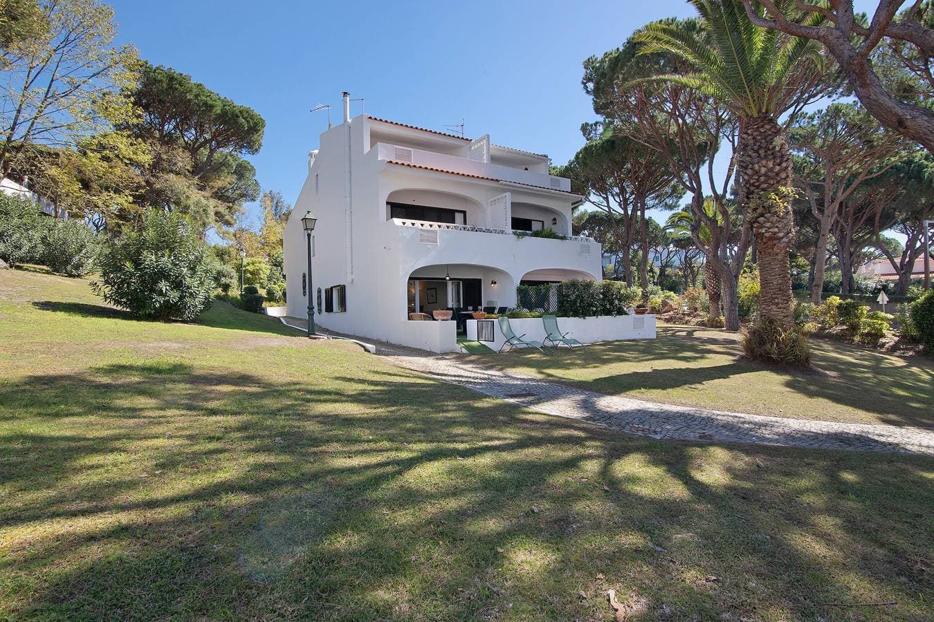 Foto 4 von 27: Celestial Blue Vale do Lobo Golf- und Strandapartment