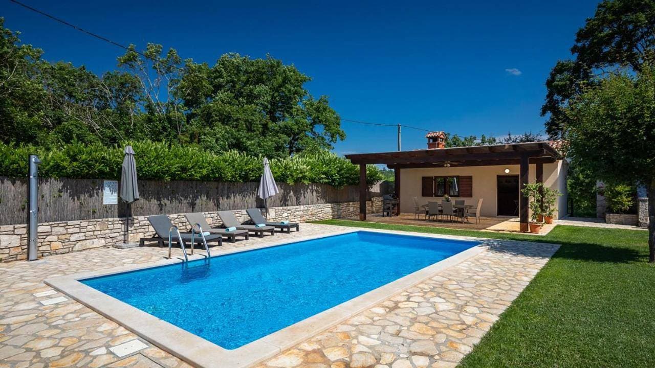 Foto 6 von 52: Villa with Private Pool