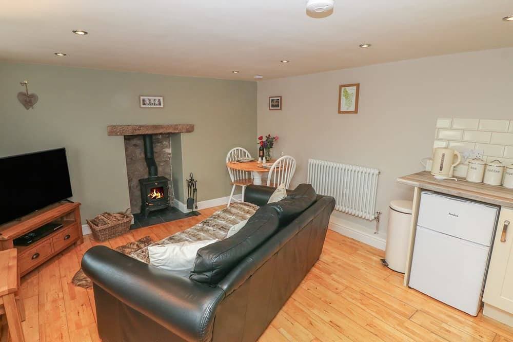 Foto 6 von 23: The Snug, pet friendly, with open fire in Wirksworth
