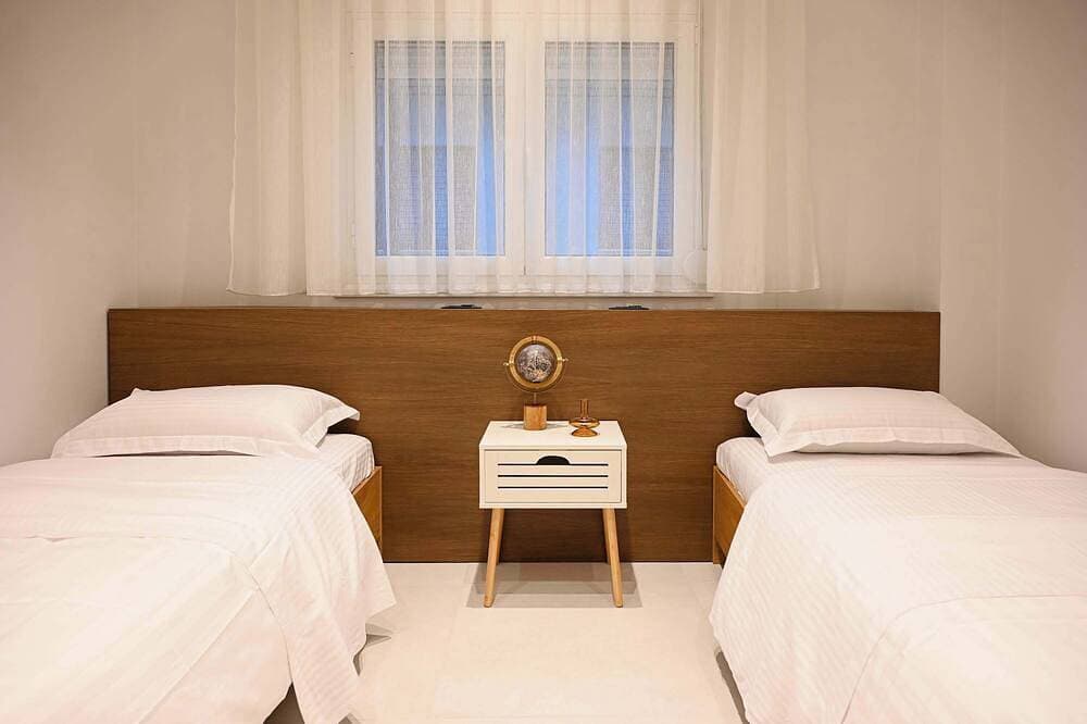 Foto 6 von 30: Light & Kozy Residence - Jacuzzi Lux Stay in Patra