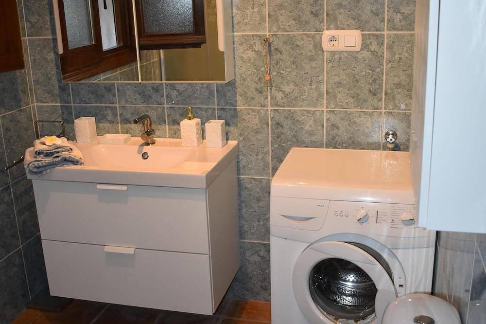 Foto 6 von 30: Ferienhaus mit tropischem Garten, Pool, Whirlp., Internet, Zentralh., Reitpferde