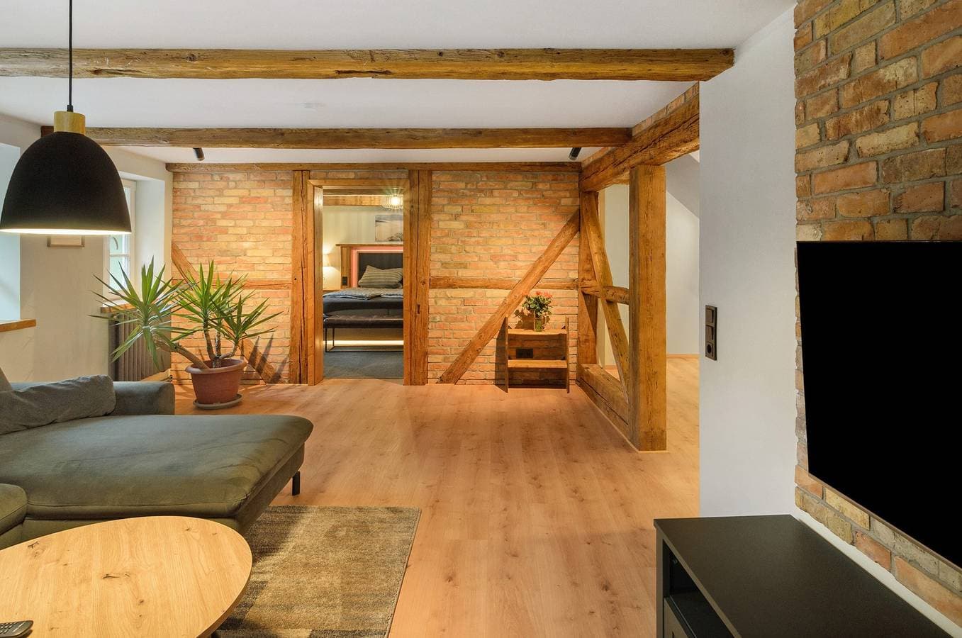 Foto 6 von 41: Apartment 'Altes Höhlenführerhaus' mit Bergblick, Gemeinschaftsterrasse und WLAN
