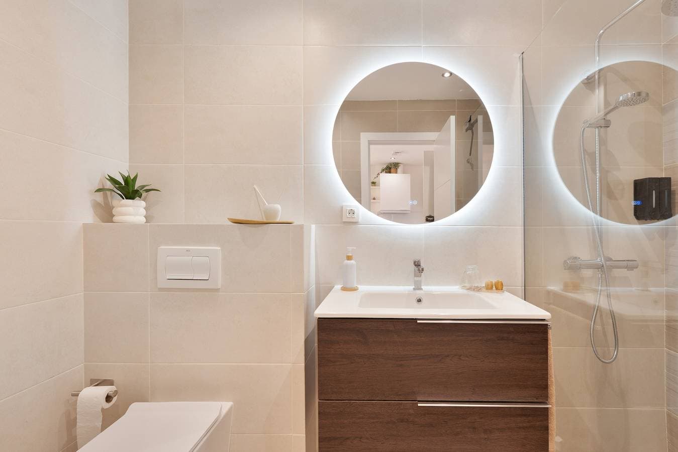Foto 9 von 36: Apartment 'En Elviria' mit Gemeinschaftspool, WLAN und Klimaanlage