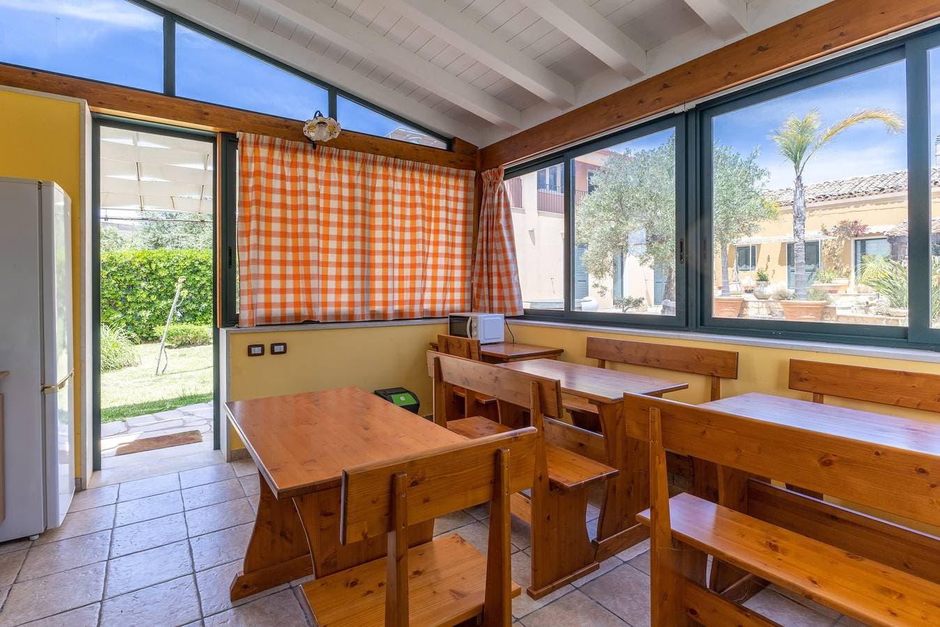 Foto 7 von 23: Apartment 'Alla Corte Di Nonna Maria' mit Meerblick und Klimaanlage