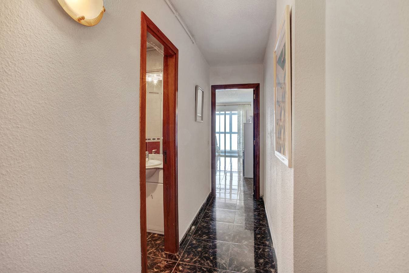 Foto 10 von 22: Ferienwohnung 'Estudio Mesa del Mar' in Strandnähe mit Gemeinschaftspool und WLAN