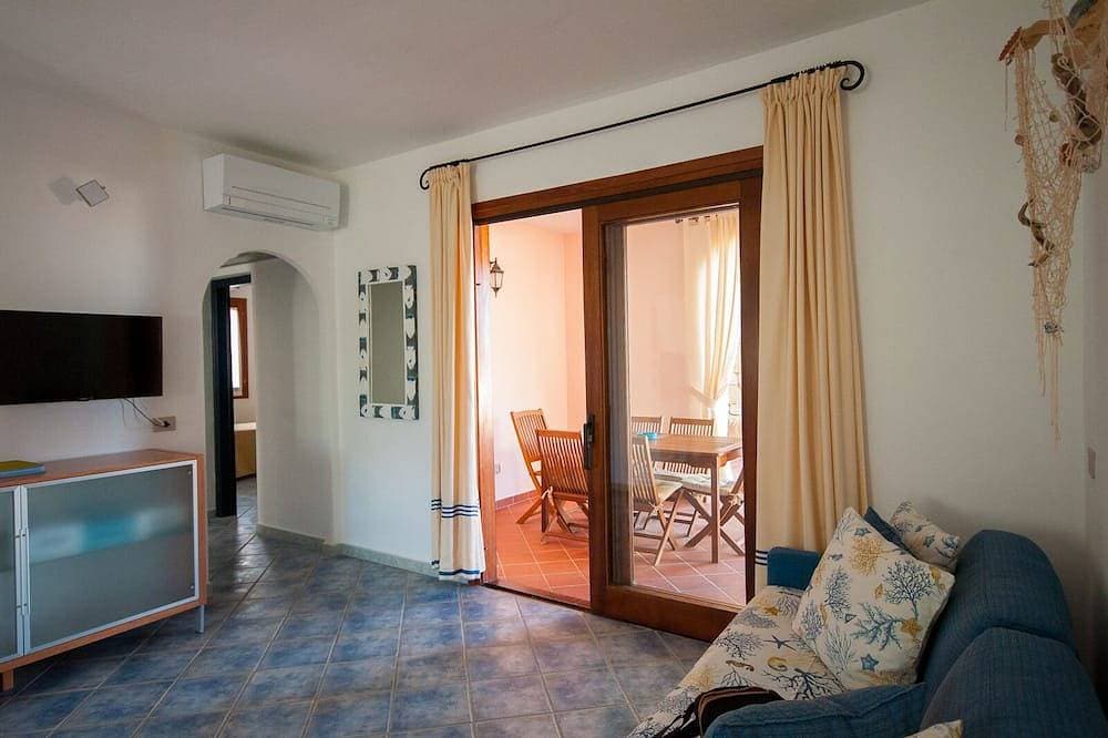 Foto 12 von 30: Wohnung mit Garten und Wi-Fi in Residenz mit Pool
