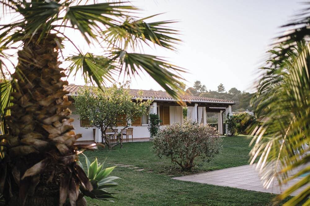 Foto 8 von 30: Luxusvilla mit Pool, Meerblick