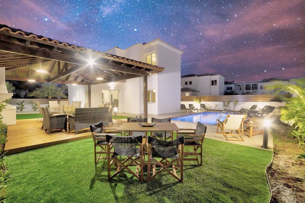 Villa Nissi Gold 1