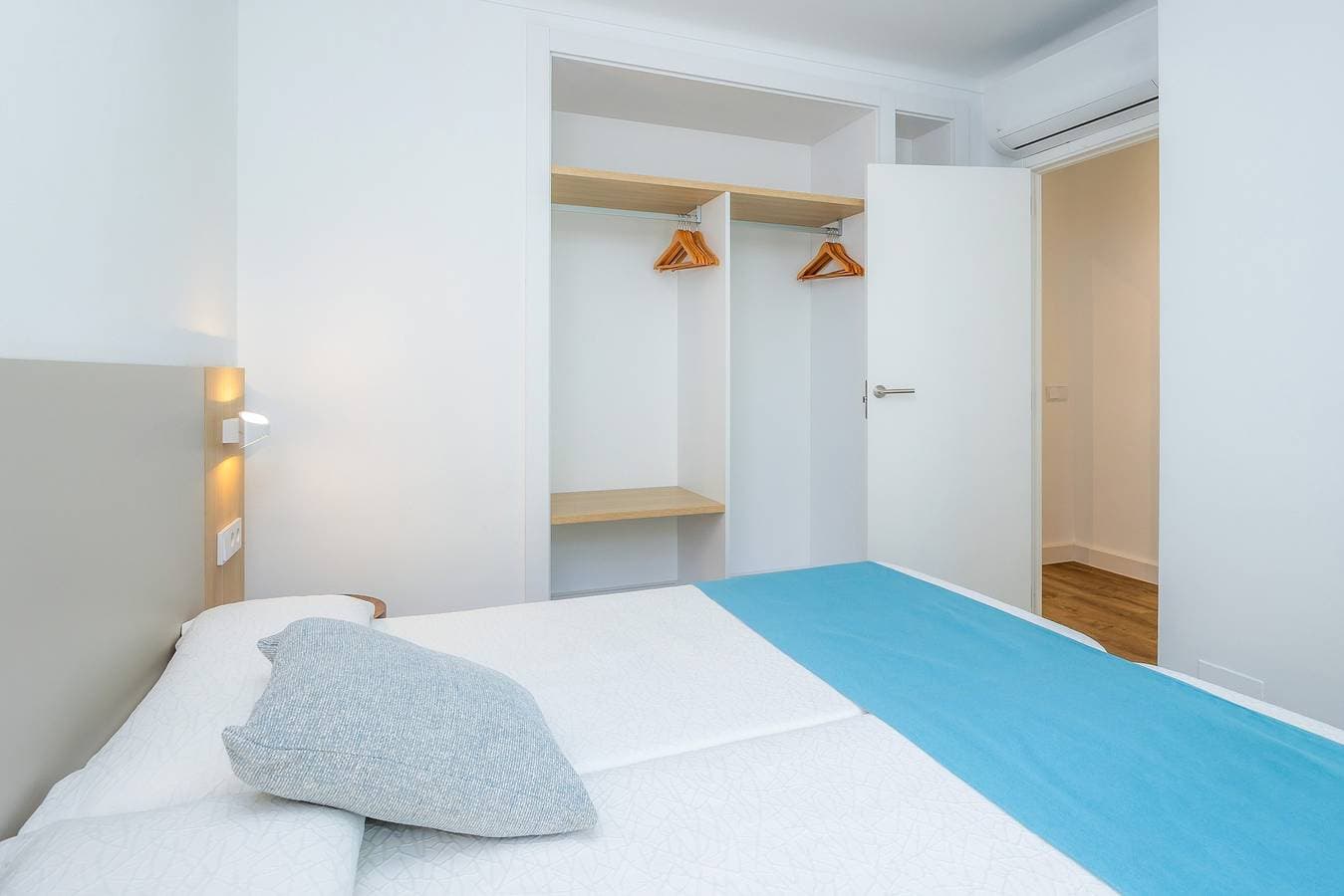Foto 11 von 30: Ferienwohnung 'Apartament Massanet 1a' mit Balkon, WLAN und Klimaanlage