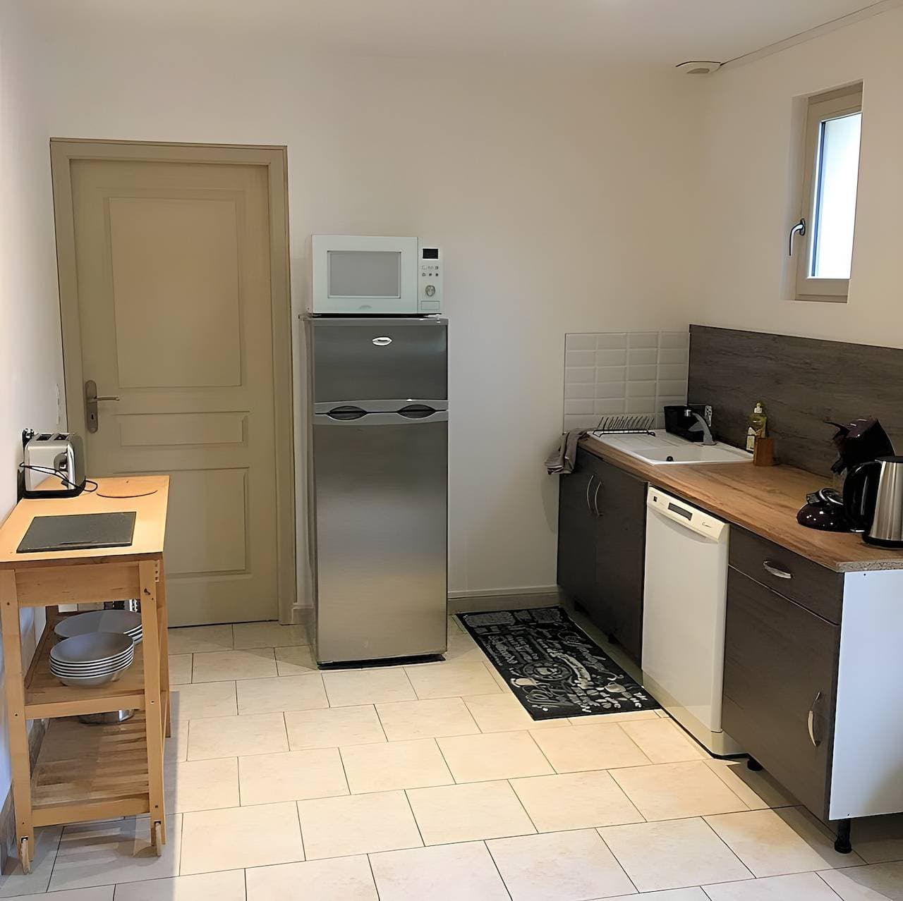 Foto 3 von 21: Ferienhaus 'L'orchidée Au Bord De L'eau' mit privater Terrasse, Garten und WLAN