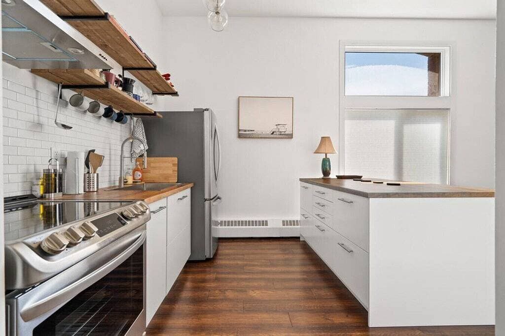Foto 10 von 19: McGill Loft | Trendy | Iconic | Best Location