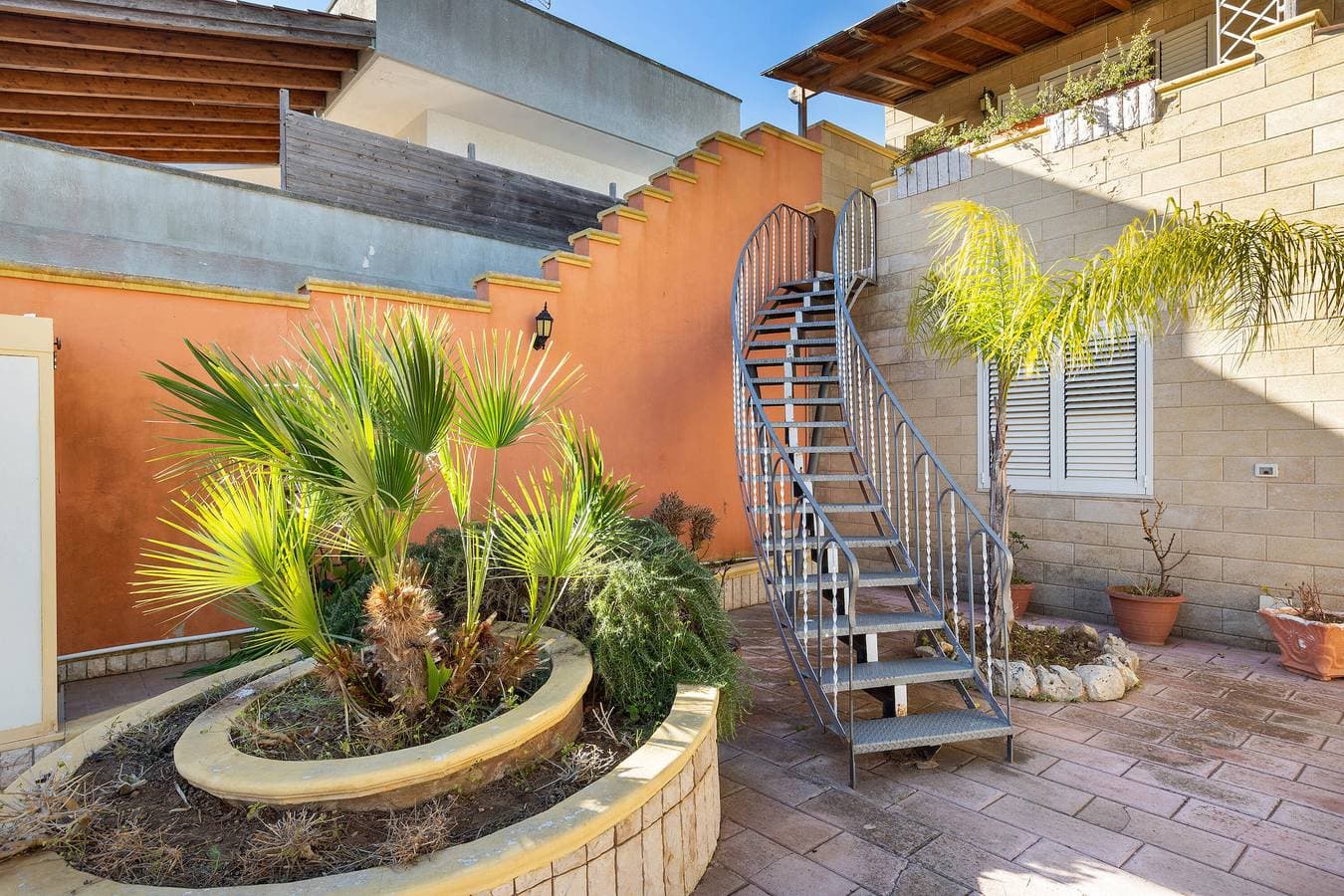 Foto 4 von 23: Ferienwohnung für 4 Personen mit Garten