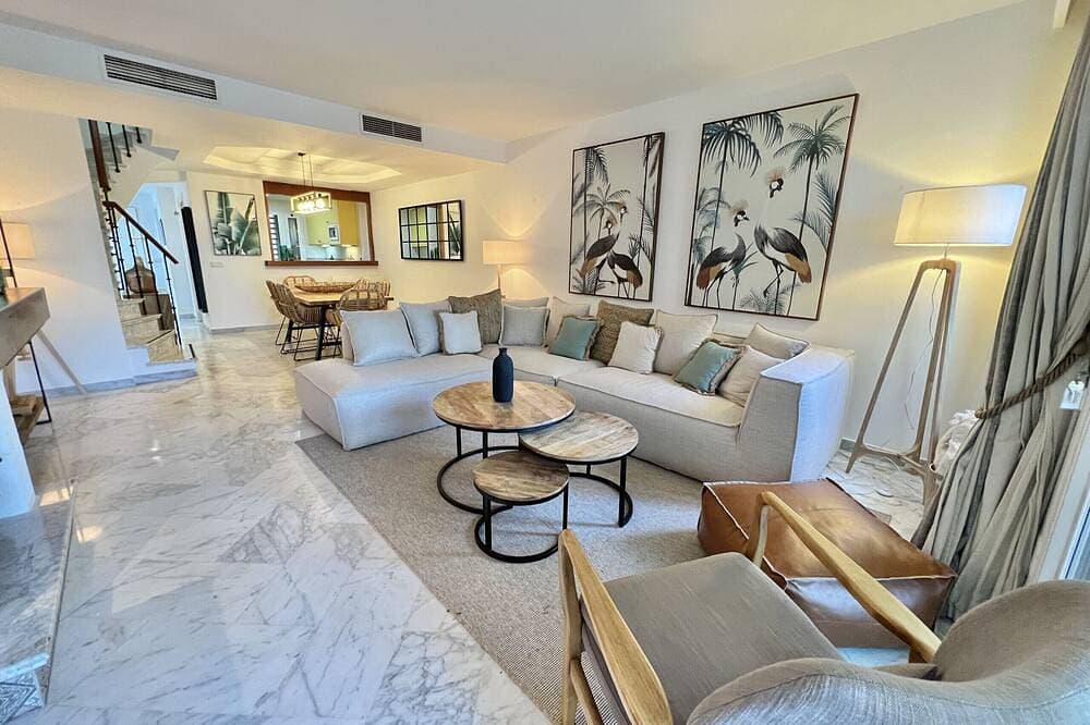 2 - Townhouse close to the beach in Costalita 1