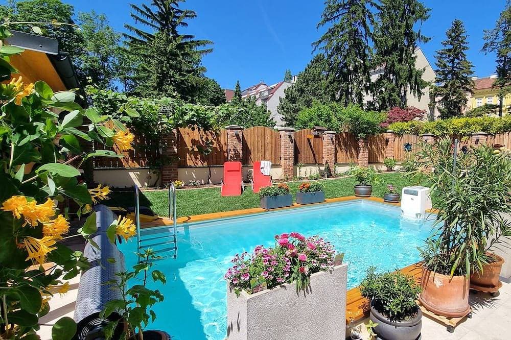 Livienna – Wiener Gründerzeitcharme mit Garten, Pool & Kamin nahe Schönbrunn 1