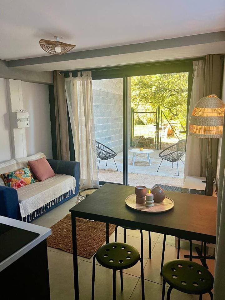 Foto 6 von 15: One-Bedroom Apartment with Garden