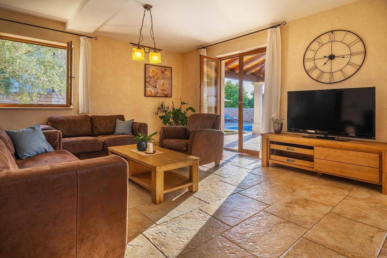 Foto 5 von 12: Villa
