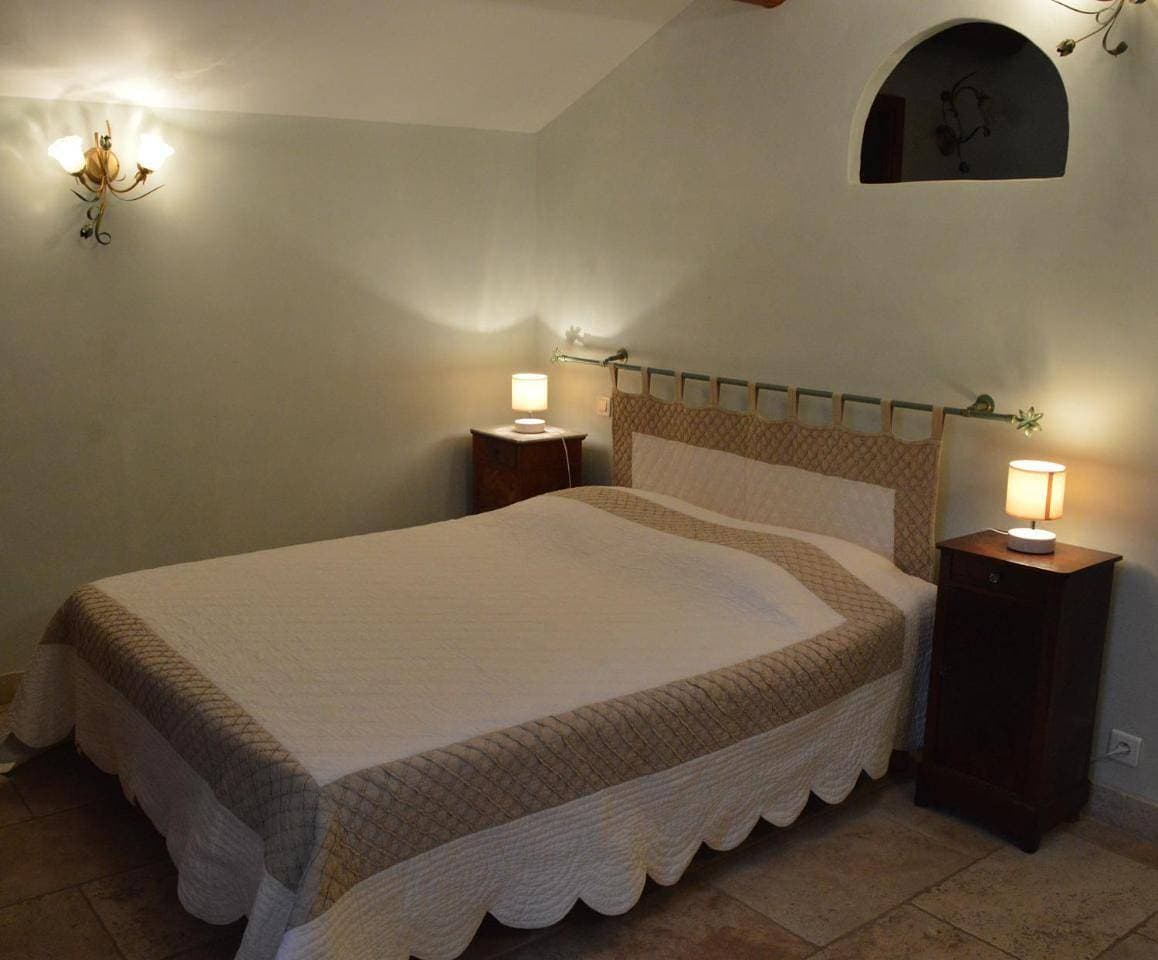 Foto 12 von 18: Double Room with Private Bathroom