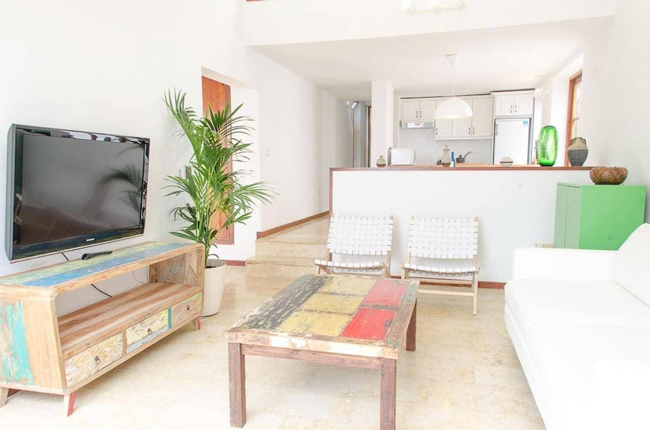 Foto 5 von 5: Bungalow - Water Front