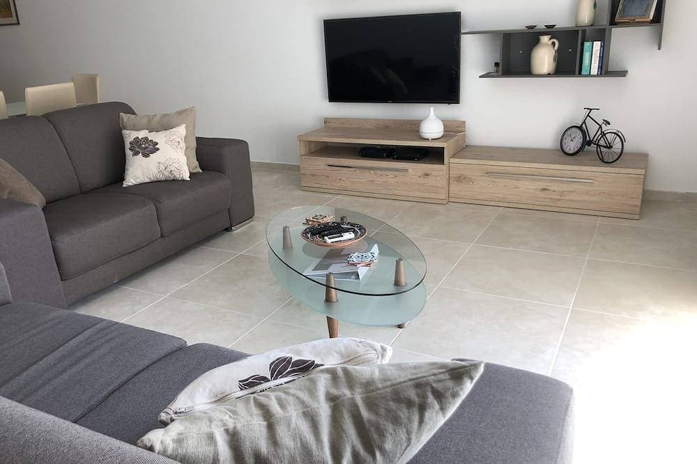 Foto 7 von 30: Azure Cottage: Schöne, moderne 3-Zimmer-Wohnung mit Gemeinschaftspool
