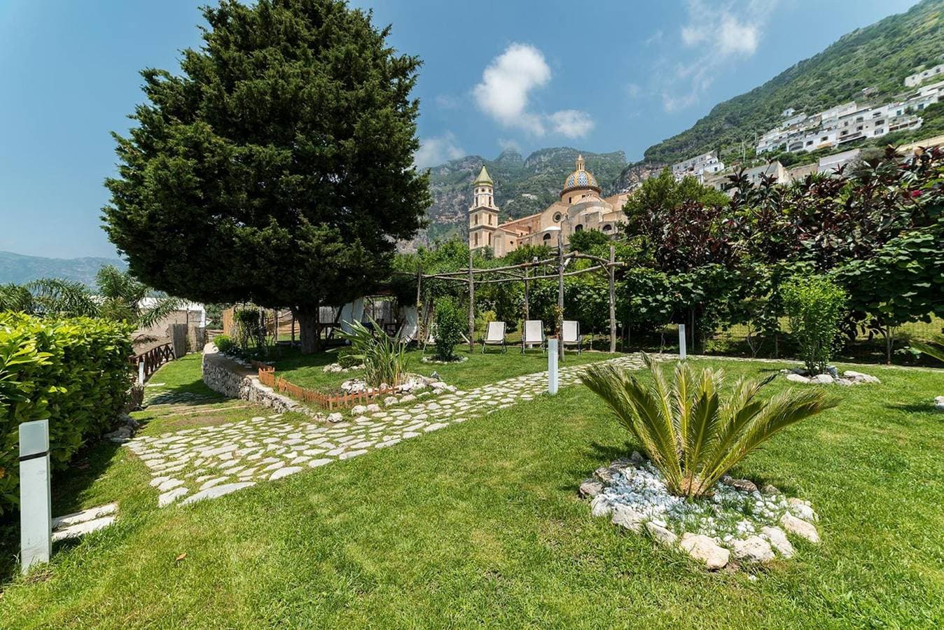Foto 5 von 42: Luxuriöse Villa mit Pool und Terrasse, 1,5 km zum Strand