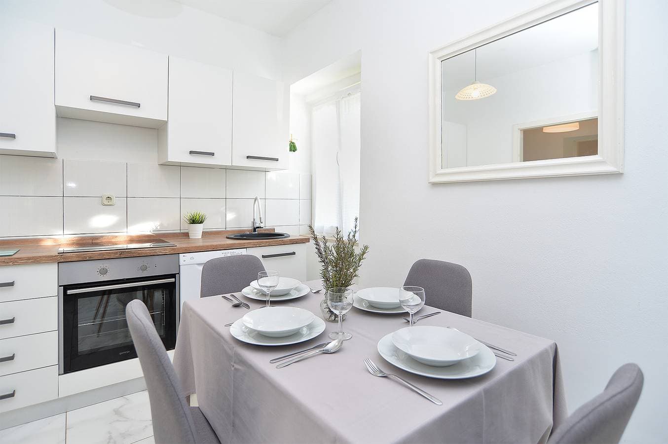 Foto 13 von 32: Ferienhaus für 5 Personen mit Terrasse