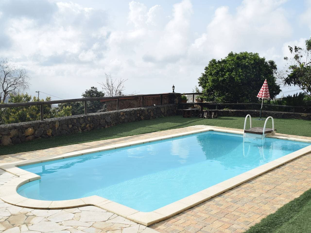 Foto 9 von 40: Höhlenhaus in Teneriffa mit Pool und Strand