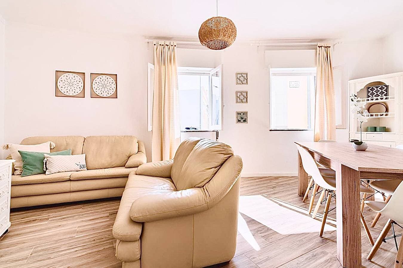Foto 6 von 45: Ferienhaus 'Caíque – Charmanter Aufenthalt in Olhão' mit privater Terrasse, WLAN & Klimaanlage