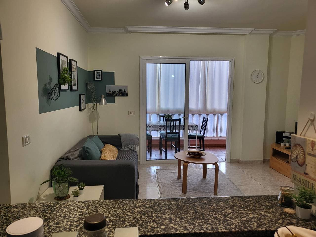 Foto 12 von 25: Meerblick-Ferienwohnung in Erster Reihe: 2 Sz, WLAN, Pool - Costa Sol, Costa del Silencio