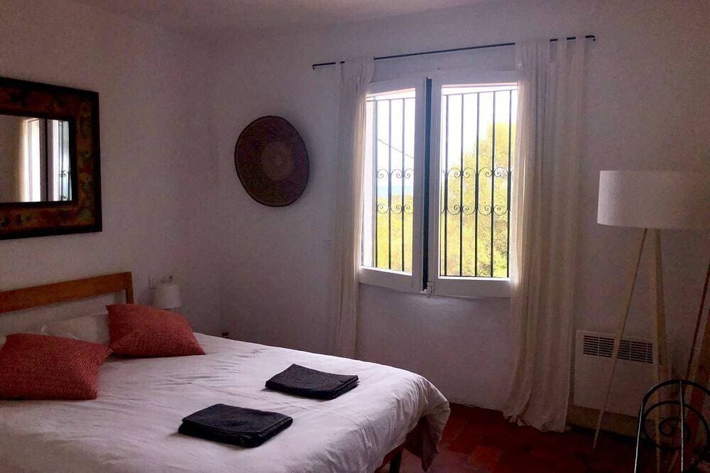 Foto 2 von 25: Charmante Maison, Superbe vue mer
