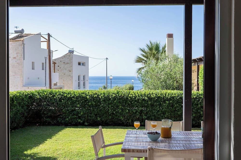 Villa am Meer Avra, Pool, 50 m vom Meer, hervorragende Meer- und Sonnenuntergänge! 1
