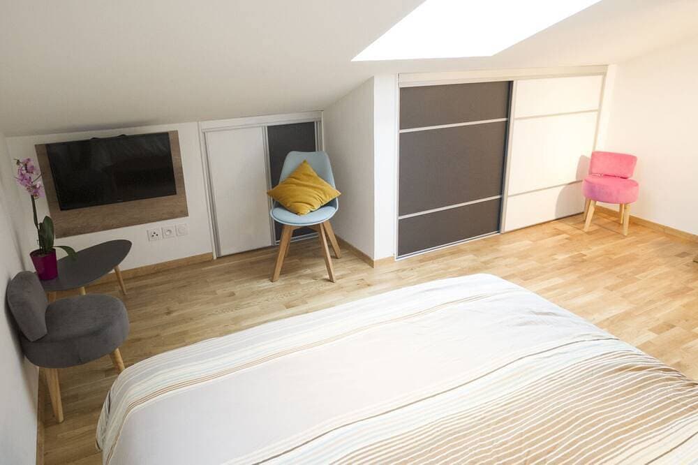 Foto 5 von 12: Apartment-Exklusiv-Ensuite-Seeblick-Étage N°2