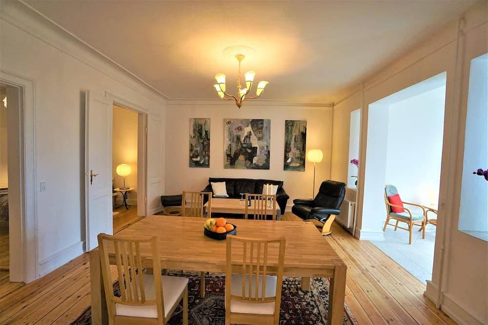 Foto 12 von 23: Meerblick-Apartment im Herzen von Stege