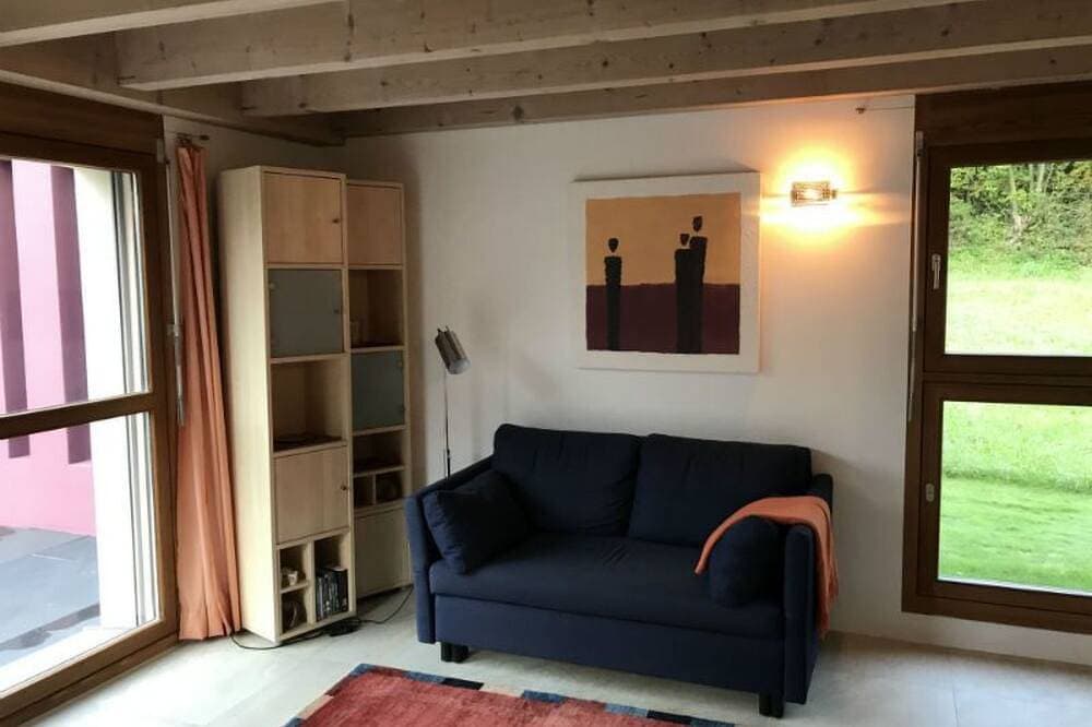 Foto 8 von 30: Ferienhaus Carrera mit Traumgarten, Valendas, (Valendas), 22007B