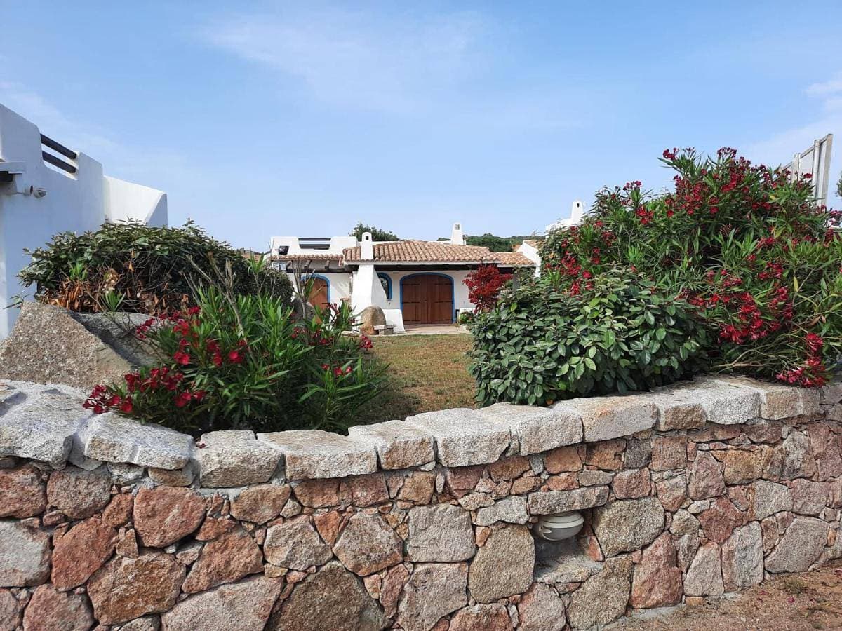 Foto 3 von 27: Villa
