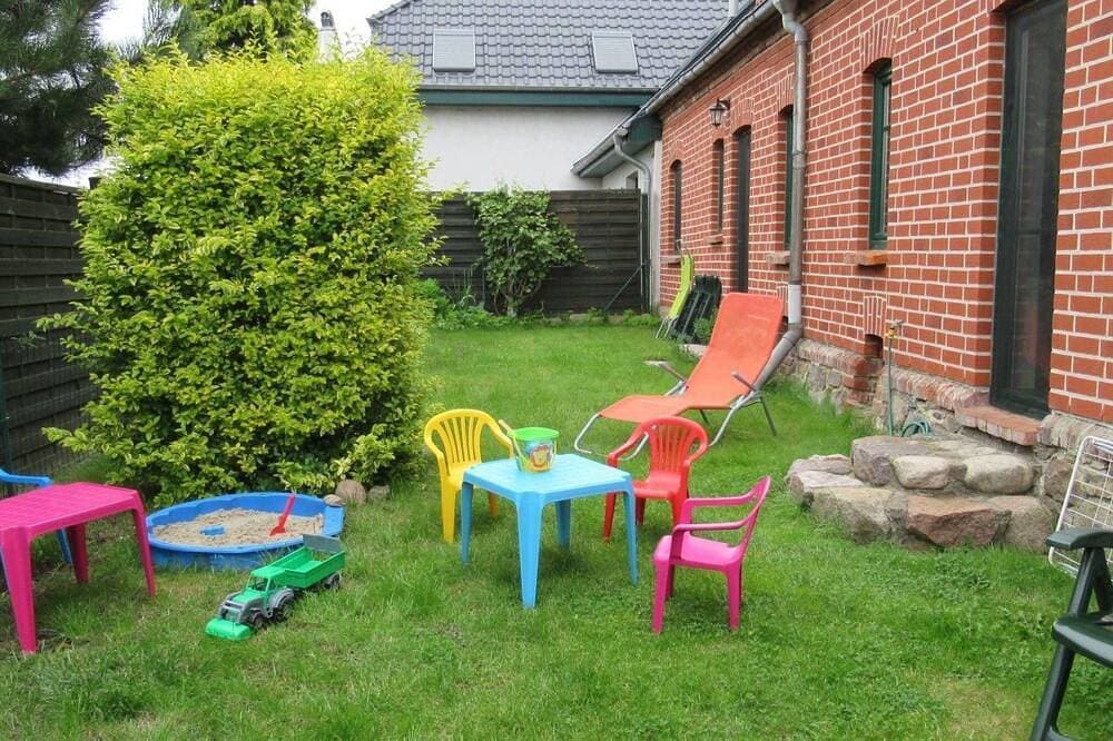 Foto 13 von 13: Appartement mit Garten, Grill und Terrasse