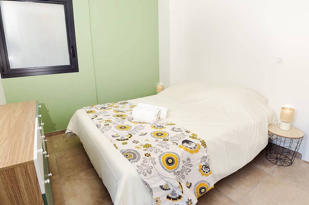 Foto 2 von 17: Grange La Roca Masia - Les Iris, swimming pool, garden, 2 bedrooms 4/6 people