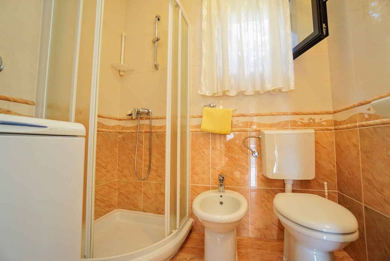 Foto 11 von 21: Ferienwohnung mit Garten zur gemeinsamen Nutzung