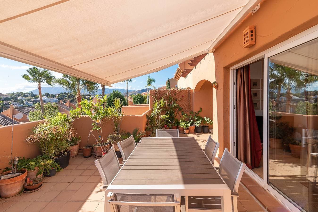 Foto 7 von 28: 'Marbella Penthouse Apartment' mit Meerblick, Pool, WLAN, Garten & Terrasse
